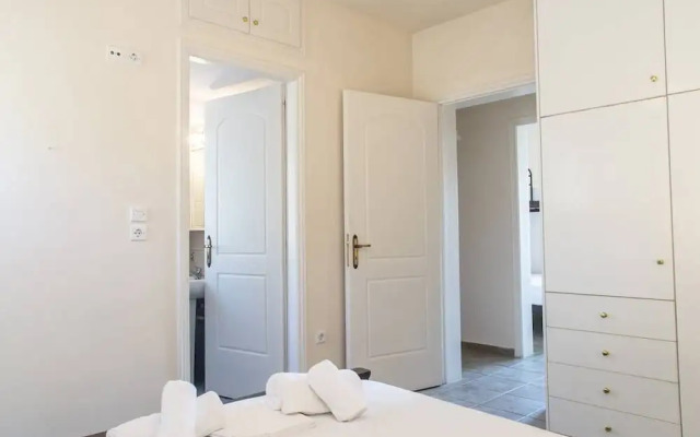 Astraia - Stone villa near the beach