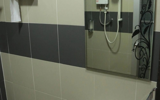 OYO 418 Bayu View Hotel Malacca