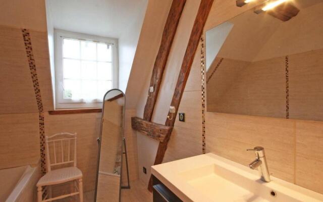 Gîte Crouttes, 4 pièces, 6 personnes - FR-1-497-19