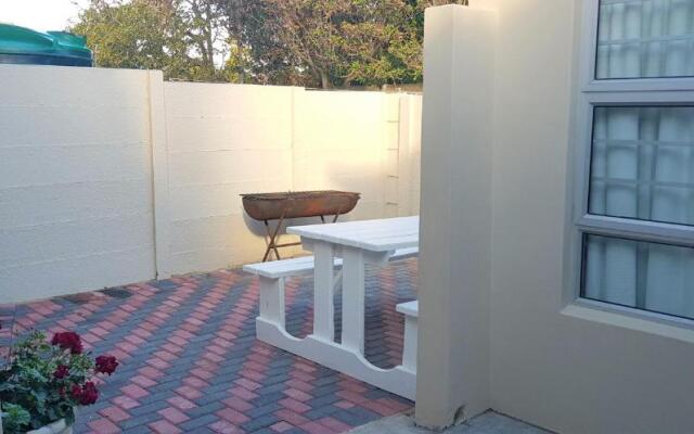 Kelzane Self-Catering