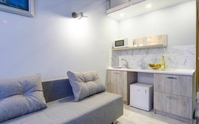 Grand Apartments