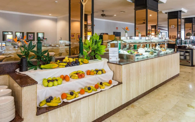 BLUESEA Costa Jardín Spa