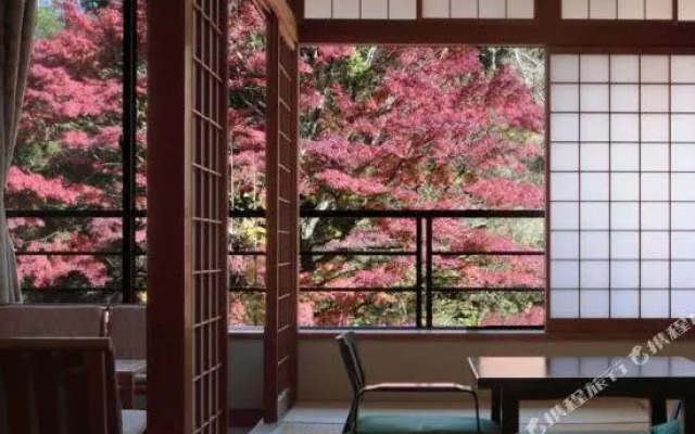 Ujo no Yado Shintsuta