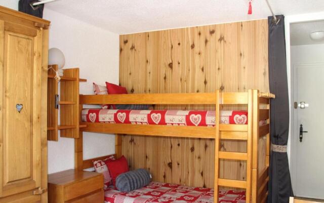 Appartement Lanslevillard, 1 pièce, 2 personnes - FR-1-508-235