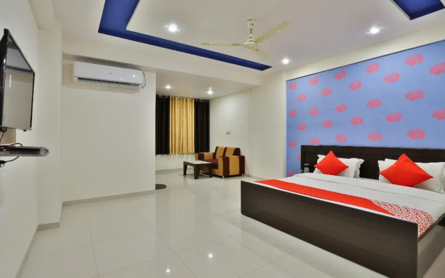 Maahi Palace By OYO Rooms