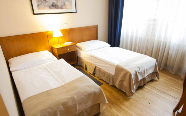 Hotel Modrá Ruže
