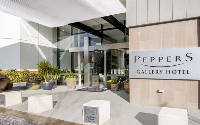 Peppers Gallery Hotel