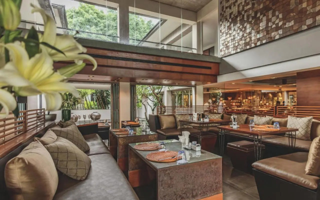 Duplexes and Penthouses at Twinpalms Phuket