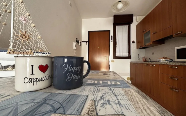 Holiday Apartment With Pool Near the Beach