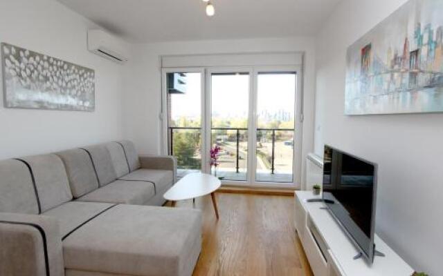 Apartment Moonstone 2