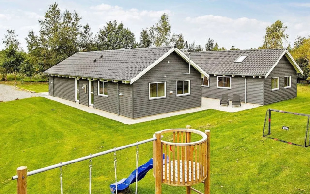 18 Person Holiday Home in Hojby