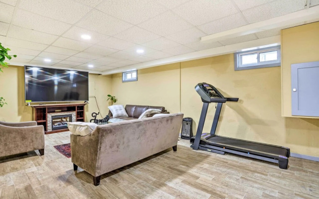 Family Vacation Rental: 18 Mi to Philadelphia