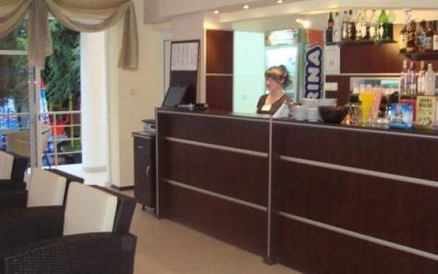 Hotel Astra