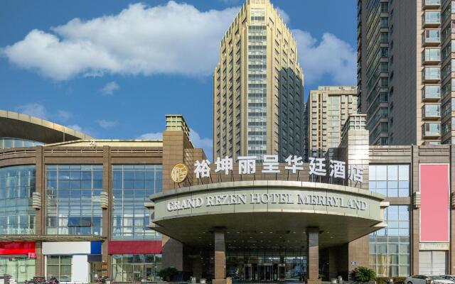 Merryland Traders Hotel