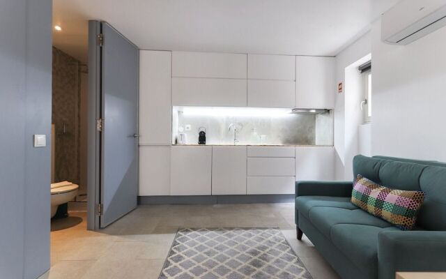 Alfama Orange Loft by Homing