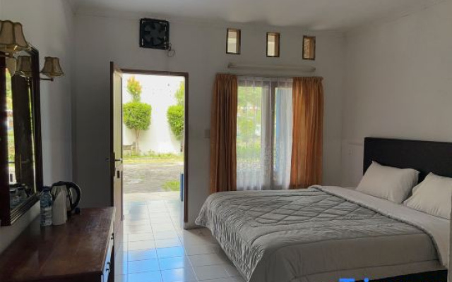 Sanggam Aek Sere — 1-star hotel in Parapat