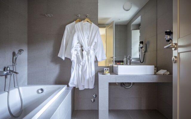 Monopatia Mountain Resort