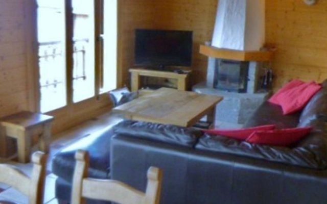 Krystyna MOUNTAIN & AUTHENTIC chalet 10 pers