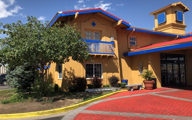 Americas Best Value Inn Denver