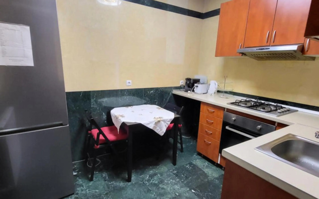 Apartament parter Arena Nationala Monza Mega Mall