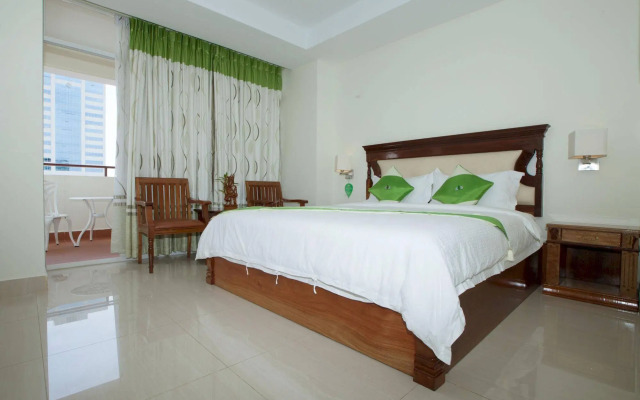 Green Palace Hotel