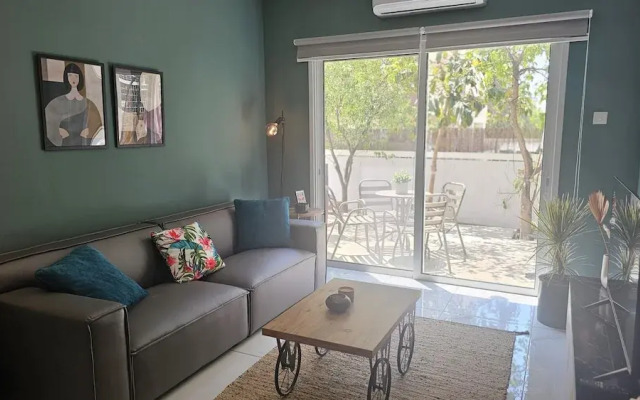 151 NIC - Stay Art Style Apartment