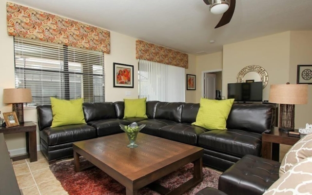 4BR 3BA Pool Home In ChampionsGate