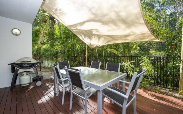 Maggies Beachfront Apt. 9