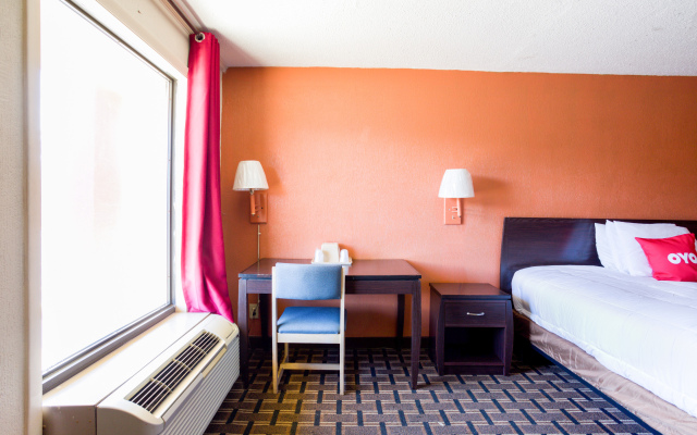 OYO Hotel Pensacola I-10 & Hwy 29