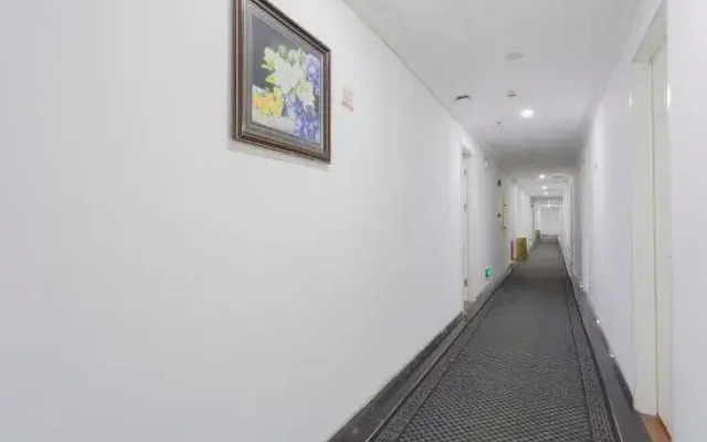 Wuhan Dreamer Theme Hotel (Textile University Shuguang Xingcheng Branch)
