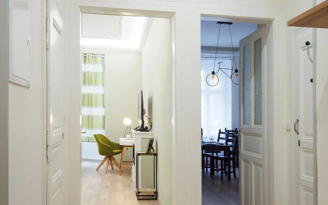 Apartment Navratilova 16