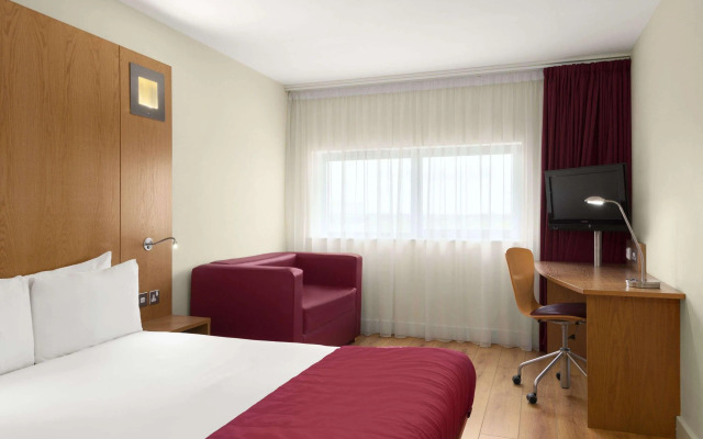 Ramada Encore by Wyndham Doncaster Airport
