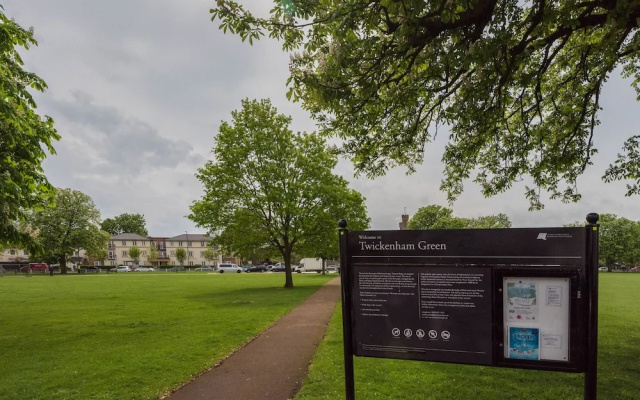 Twickenham Green