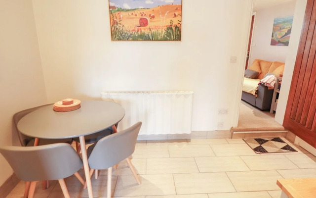 4 Lynton Cottages