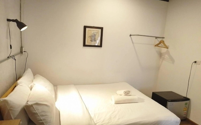 ORA Hostel Bangkok
