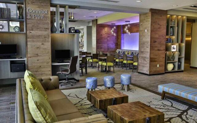 Fairfield Inn & Suites Savannah Midtown