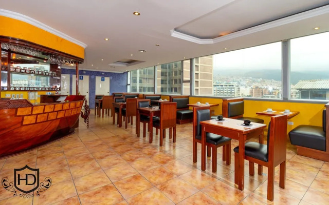 Hotel David