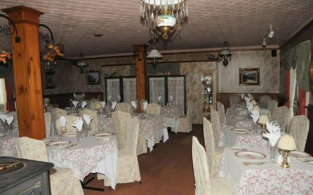 Auberge Lakeview Inn