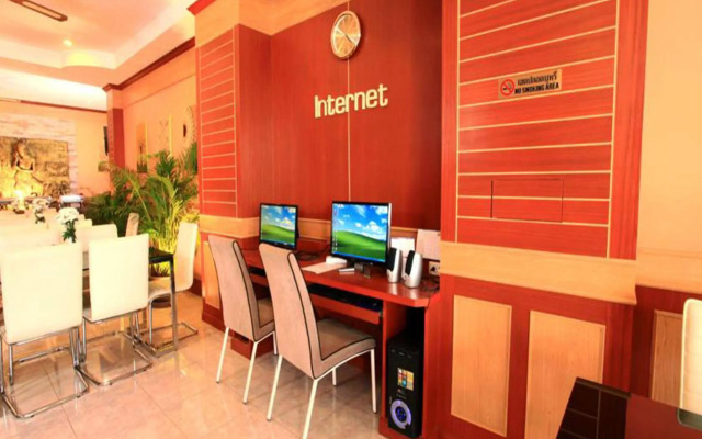 Forest Patong Hotel
