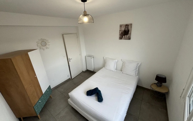 Modern Apartment for 9 in Loire