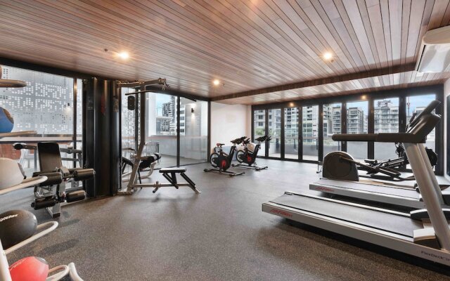 Hope Street Apartments by CLLIX