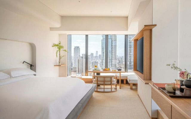 Four Seasons Hotel Osaka