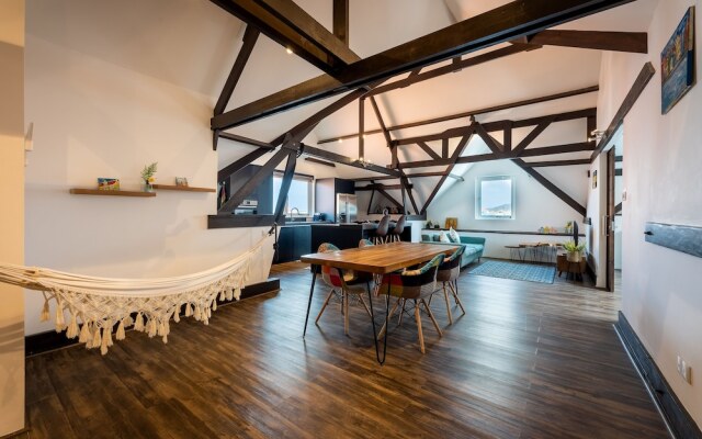 Blue Marlin - Famous Handelskade Apartment