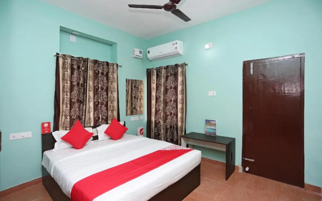 OYO Flagship 17276 The Maple Tree Hotels