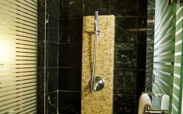 All Fun Business Hotel