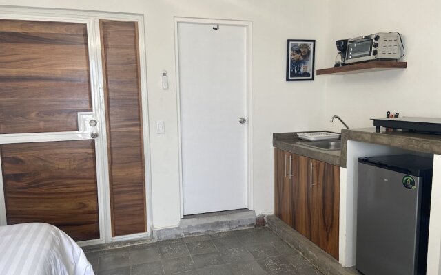 Pelicanos Apartments