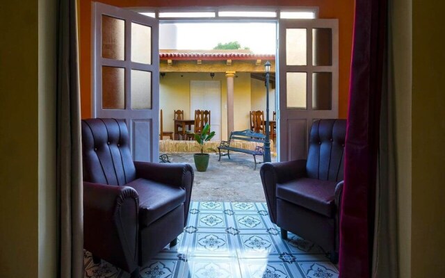 Hostal DLena TRINIDAD