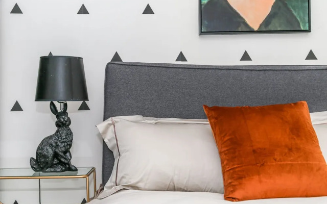 Locals Boutique Apartment Huafa Plaza 29