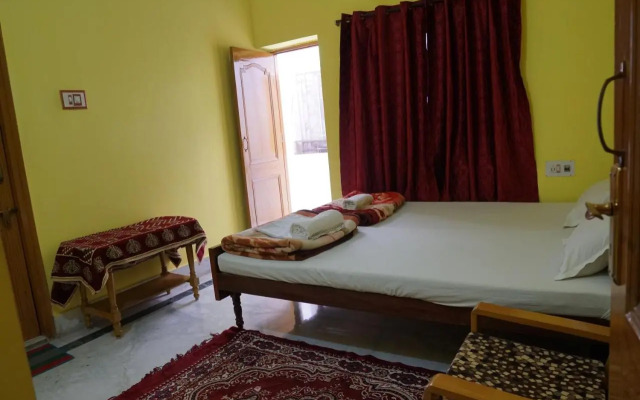 Rahul Guest House