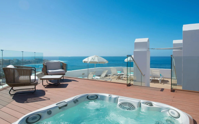 Iberostar Waves Bouganville Playa